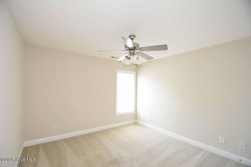 4267 Dudleys Grant Drive, Unit A Winterville, NC 28590 - Photo 18 of 21 Dudleys Grant Drive 4267 A (18)