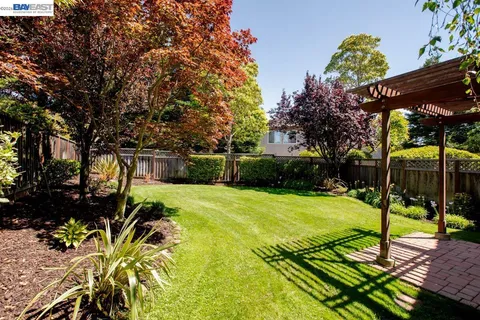 $2,095,000 | 367 Creedon Circle, Alameda, CA 94502