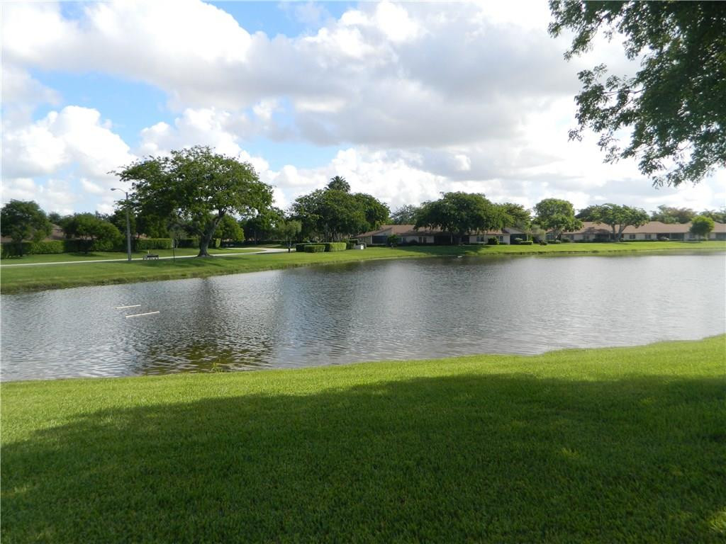 8131 Songbird Terrace, Unit B Boca Raton, FL 33496 - Photo 2 of 18 Photo 2