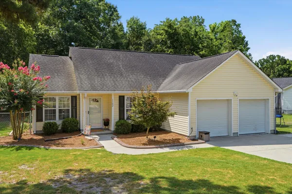 $320,000 | 1102 Huger Street, Moncks Corner, SC 29461