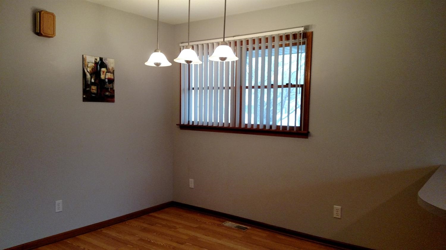 9112 Estates Drive Demotte, IN 46310 - Photo 8 of 10 1500x843