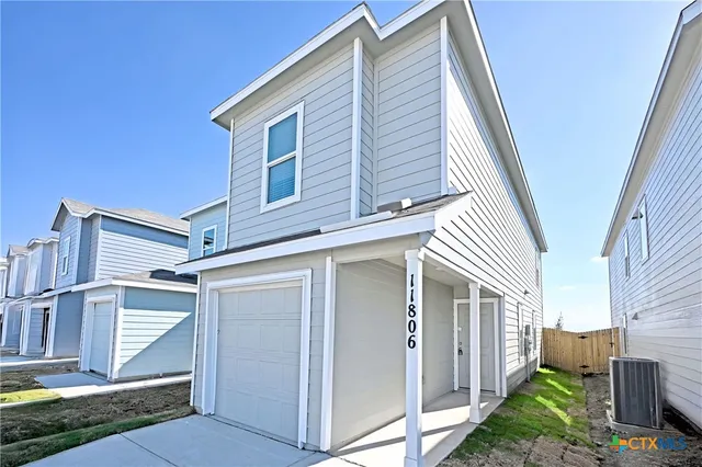 $1,195 | 11806 Bluebell Ridge, Converse, TX 78109