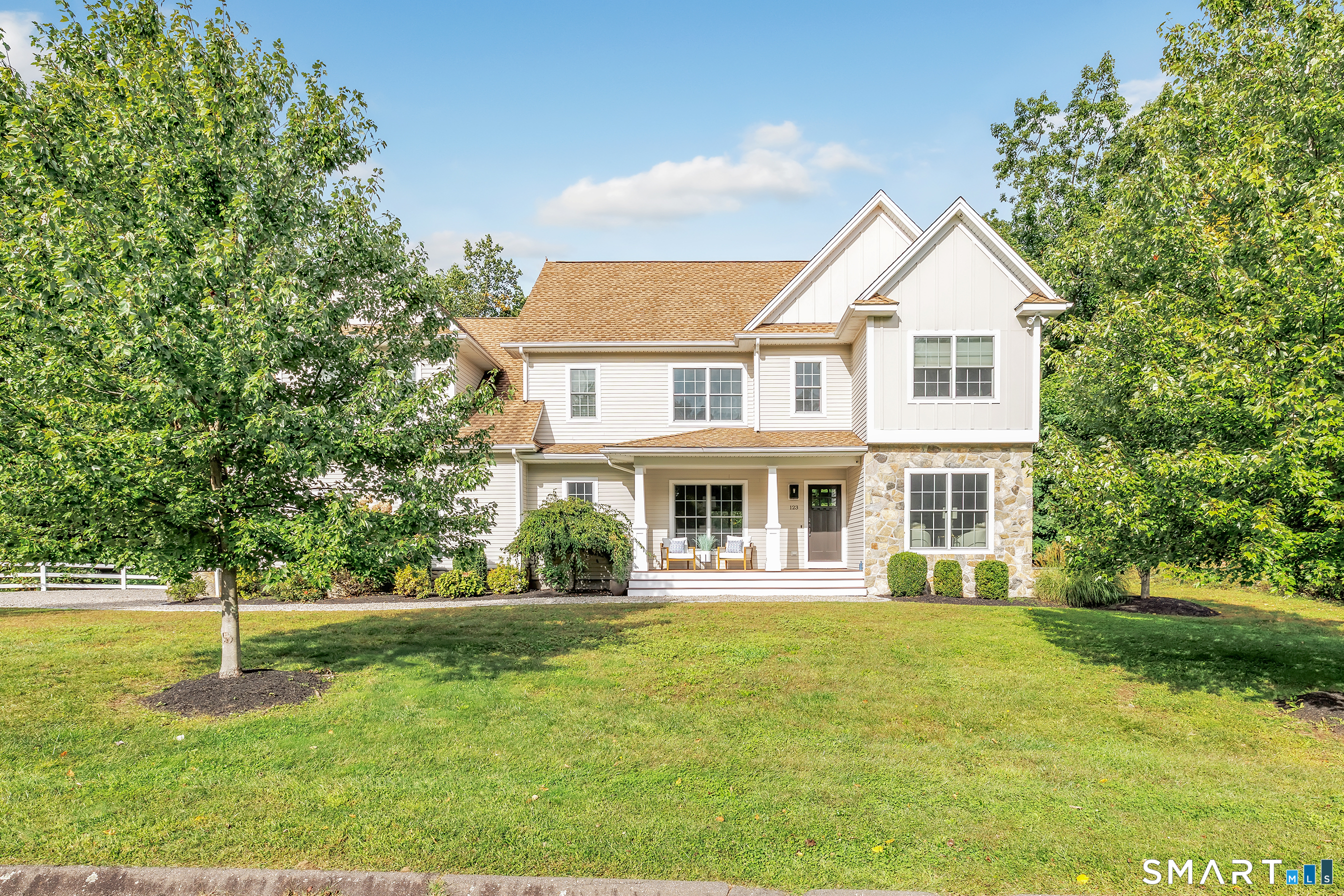 123 Riding Ridge Road Monroe, CT 06468 - Photo 2 of 40 Gallery Image 2