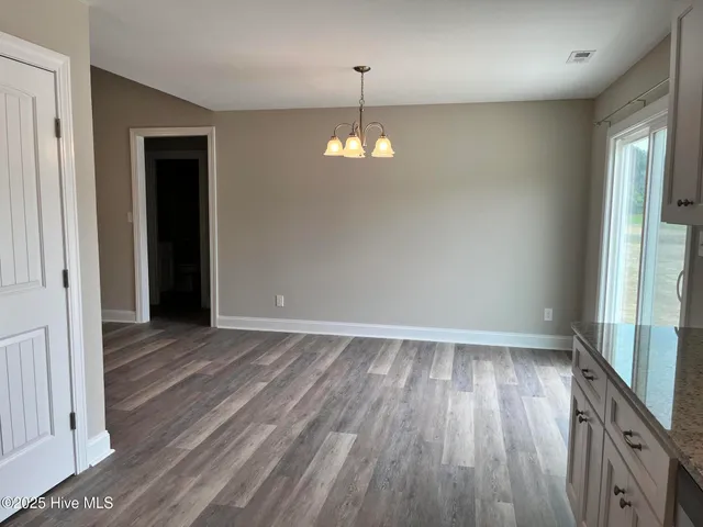 $1,750 | 454 Crump Farm Road, New Bern, NC 28562