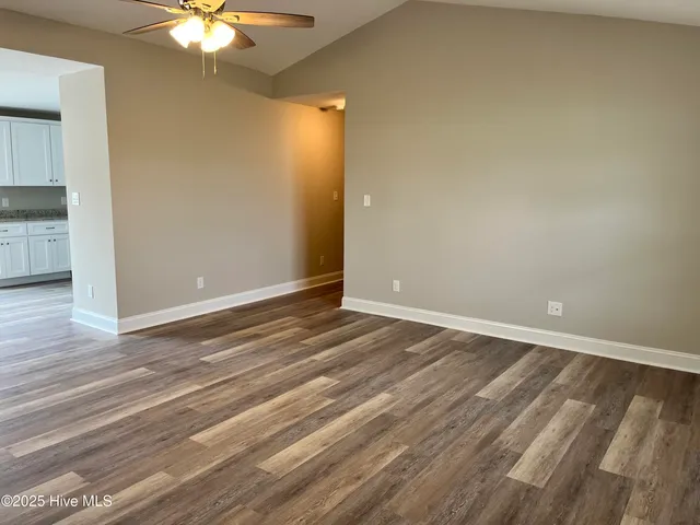 $1,750 | 454 Crump Farm Road, New Bern, NC 28562