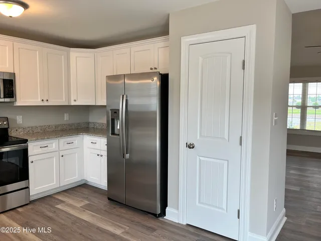 $1,750 | 454 Crump Farm Road, New Bern, NC 28562