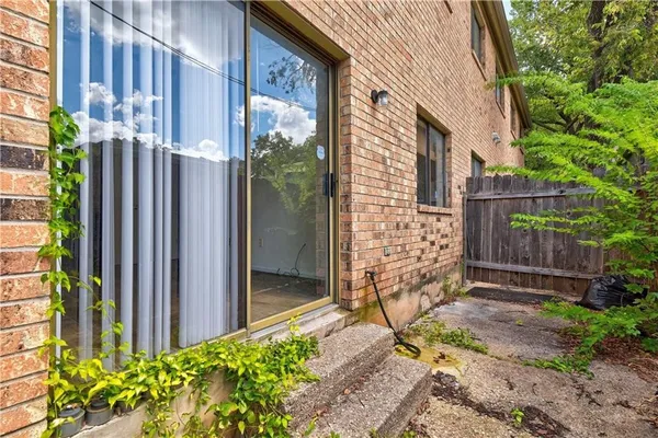 $1,700 | 4406 Avenue A, Unit 3, Austin, TX 78751