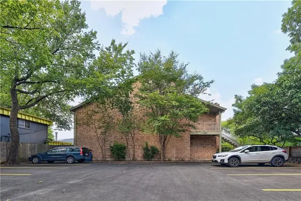 $1,700 | 4406 Avenue A, Unit 3, Austin, TX 78751