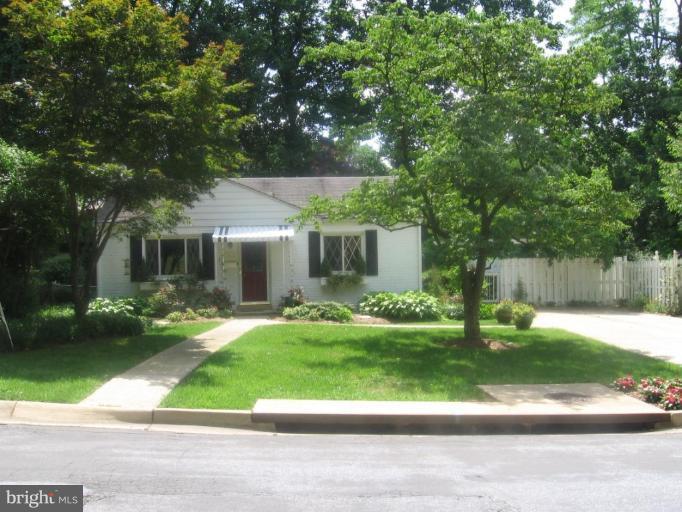 11612 Mapleview Drive Silver Spring, MD 20902 - Photo 1 of 1 Exterior (Main)
