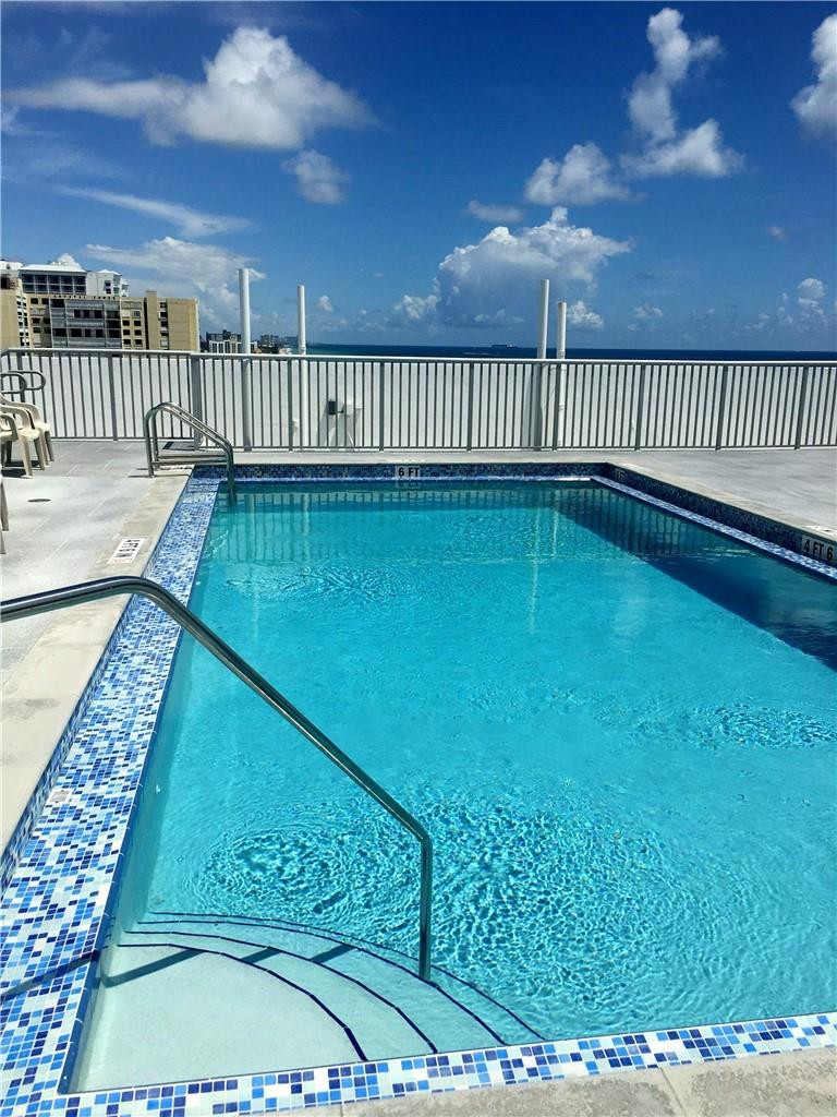 400 North Surf Road, Unit PH4 Hollywood, FL 33019 - Photo 17 of 23 Photo 17
