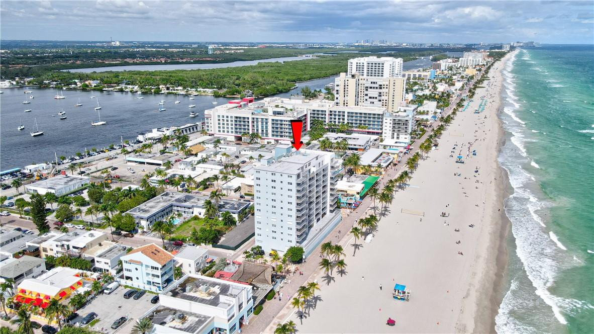 400 North Surf Road, Unit PH4 Hollywood, FL 33019 - Photo 19 of 23 Photo 19