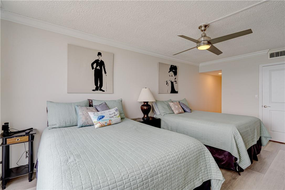400 North Surf Road, Unit PH4 Hollywood, FL 33019 - Photo 7 of 23 Photo 7