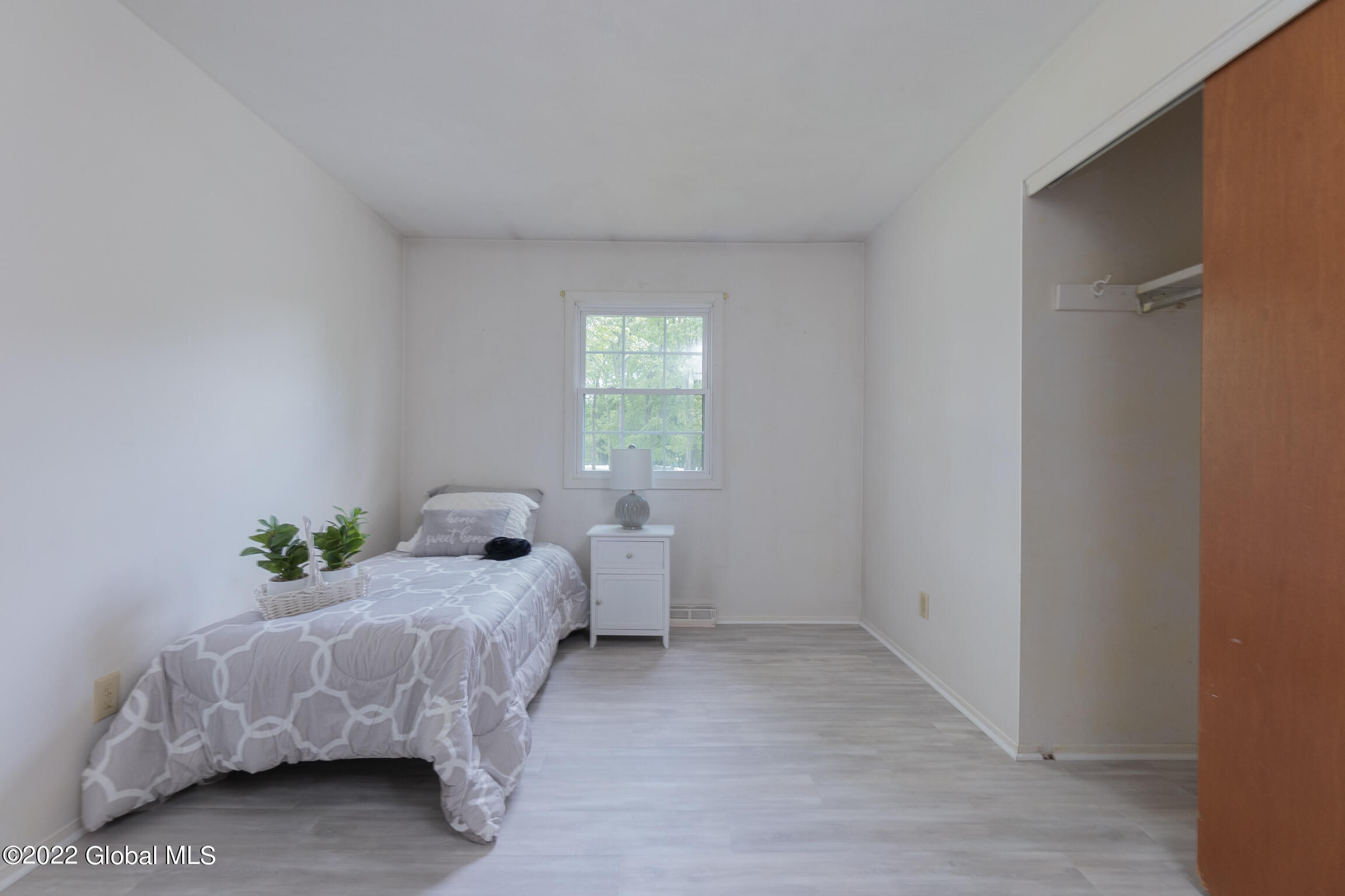 18 Haystack Road Clifton Park, NY 12065 - Photo 14 of 28 18 Haystack Rd Clifton Park NY mls-17