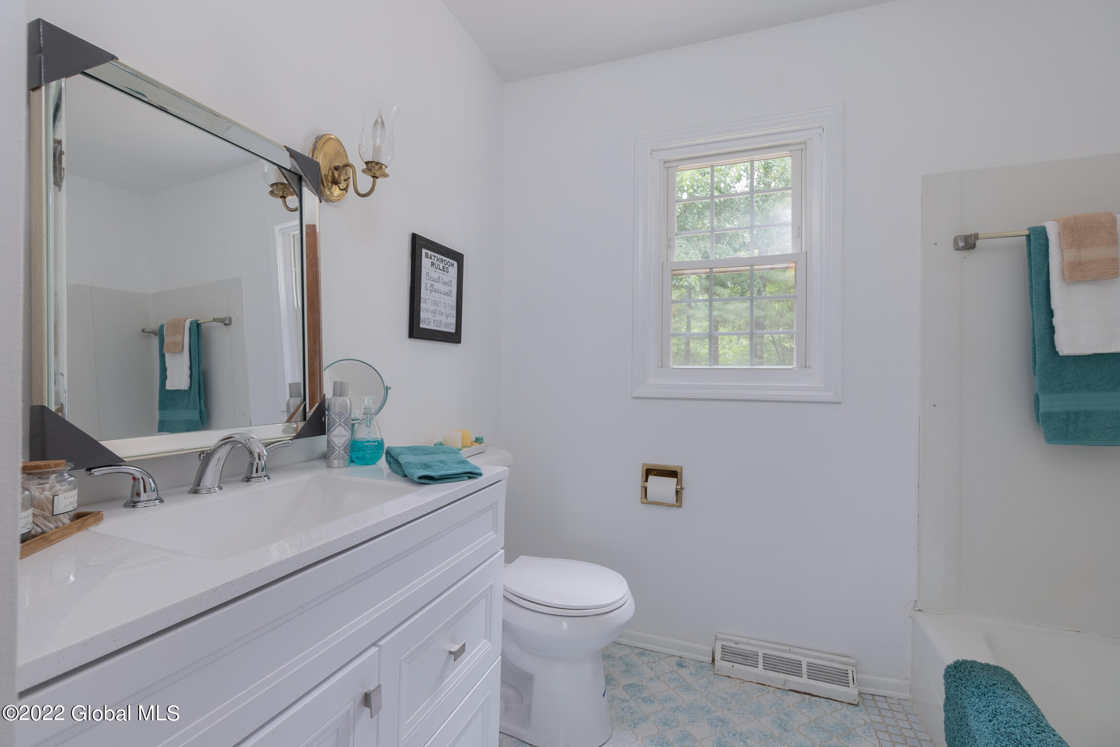 18 Haystack Road Clifton Park, NY 12065 - Photo 15 of 28 18 Haystack Rd Clifton Park NY mls-18