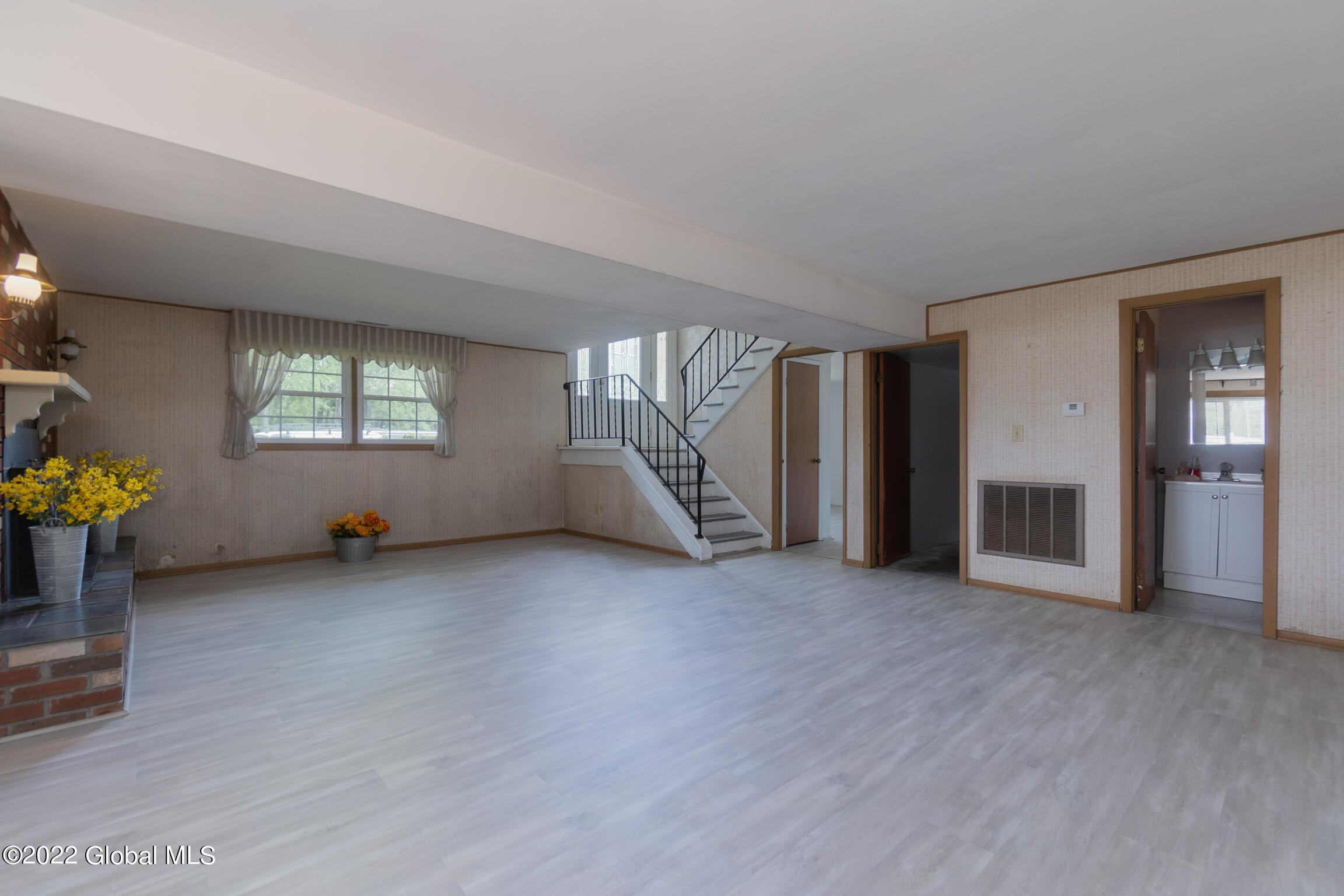 18 Haystack Road Clifton Park, NY 12065 - Photo 20 of 28 18 Haystack Rd Clifton Park NY mls-22