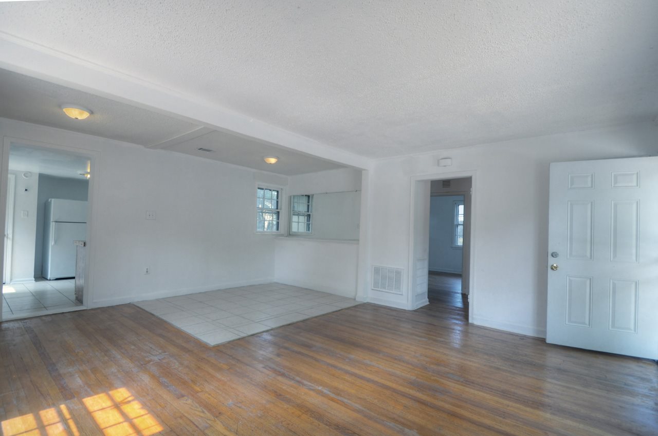 1105 Stratford Road Memphis, TN 38122 - Photo 5 of 18