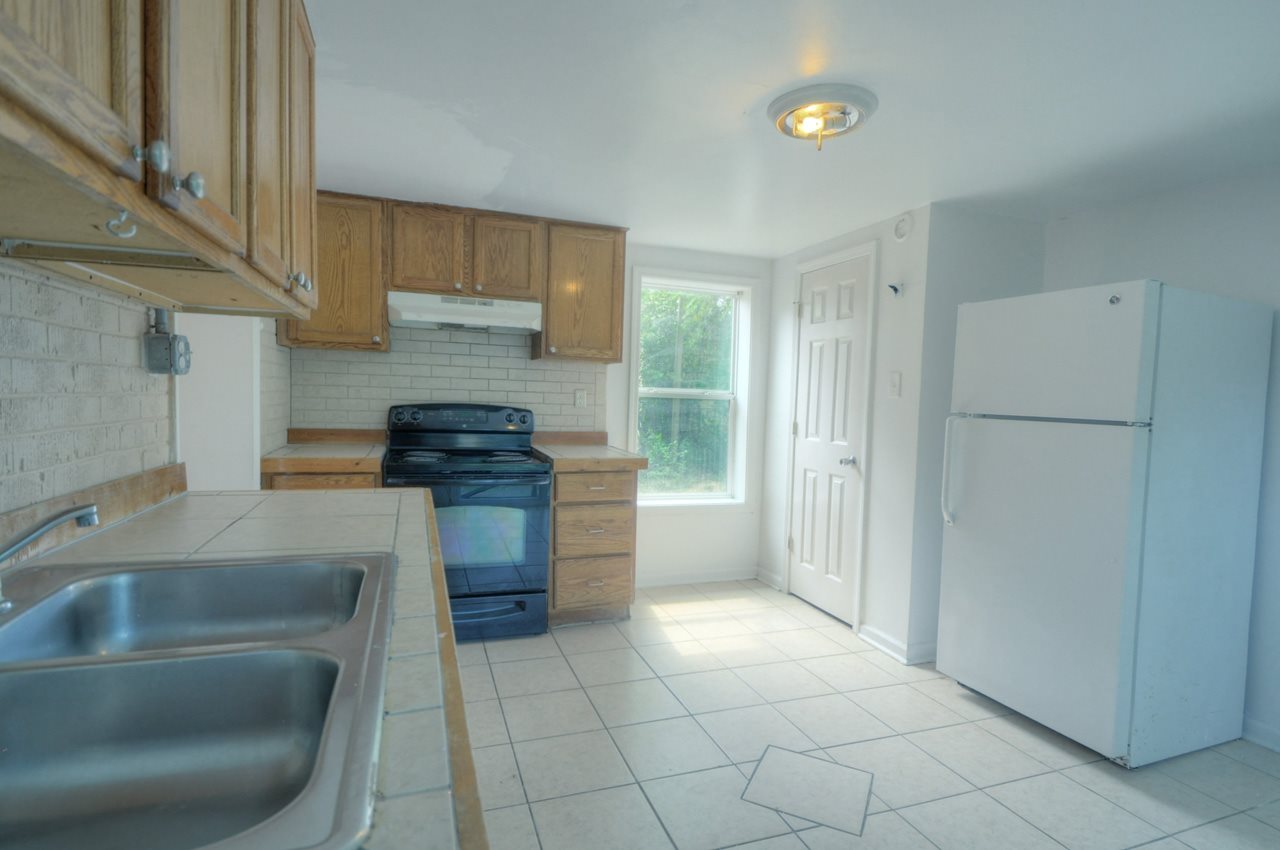 1105 Stratford Road Memphis, TN 38122 - Photo 7 of 18