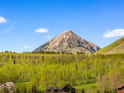 $450,000 | 286 Meadow Drive, Crested Butte, CO 81224