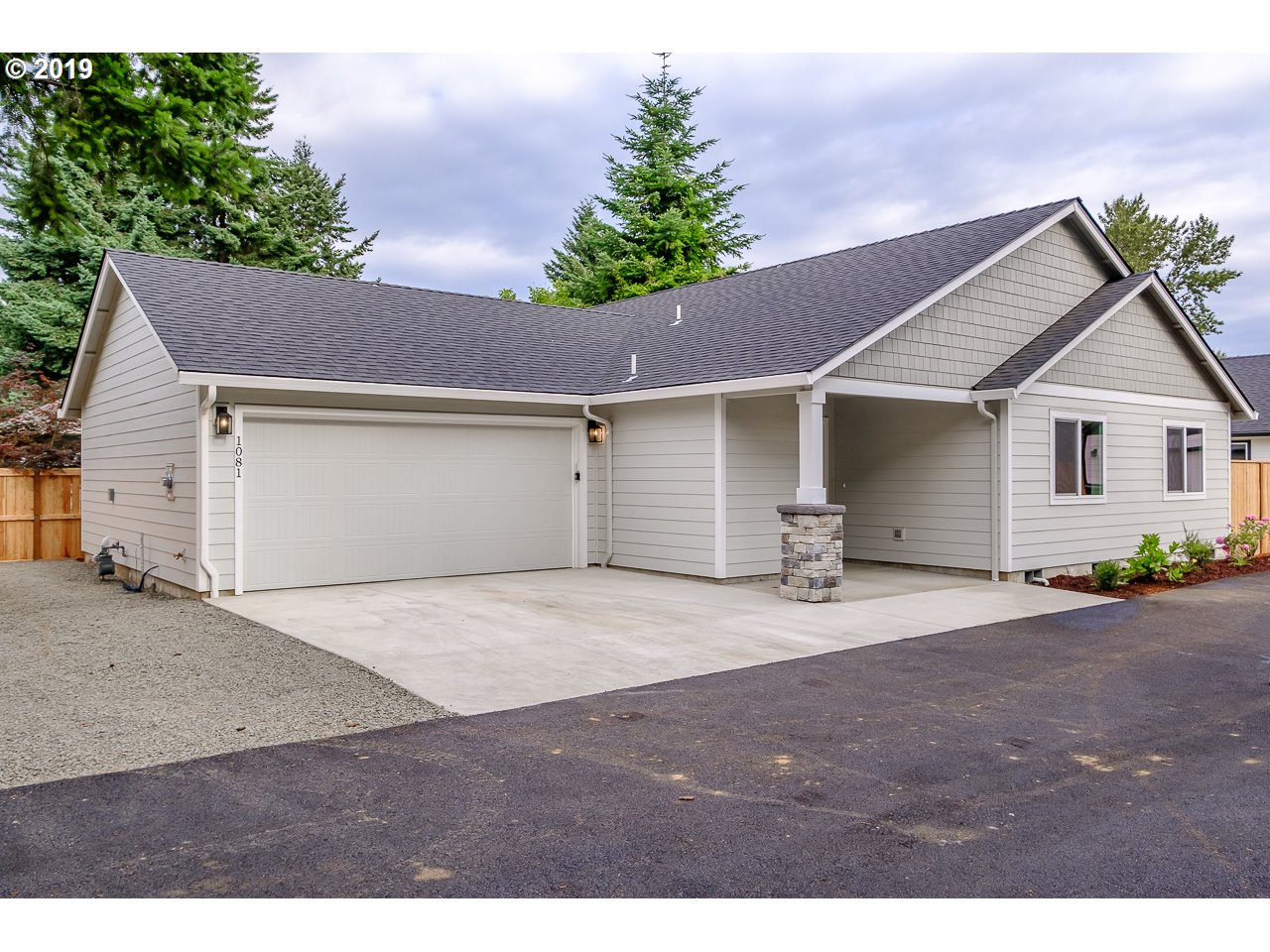1081 Baxter Road Salem, OR 97306 - Photo 1 of 25