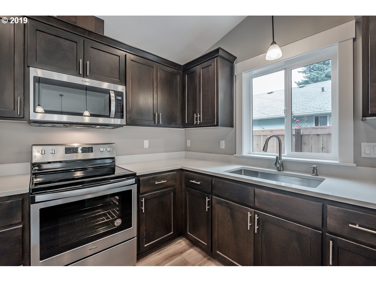 1081 Baxter Road Salem, OR 97306 - Photo 11 of 25