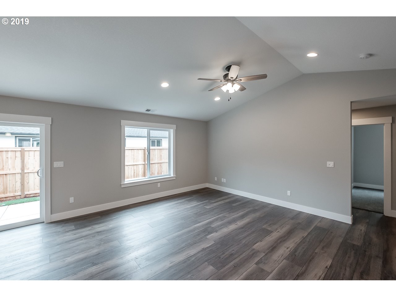 1081 Baxter Road Salem, OR 97306 - Photo 6 of 25
