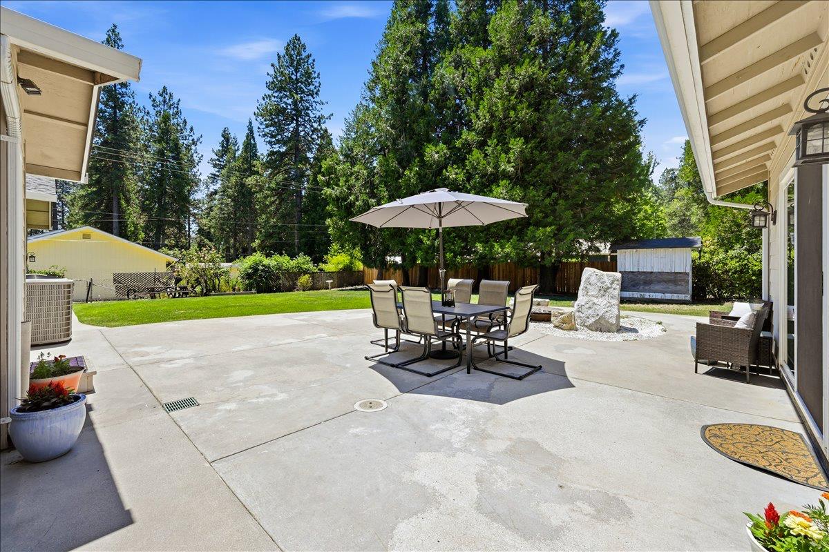 14240 Hollydale Road Grass Valley, CA 95945 - Photo 43 of 53