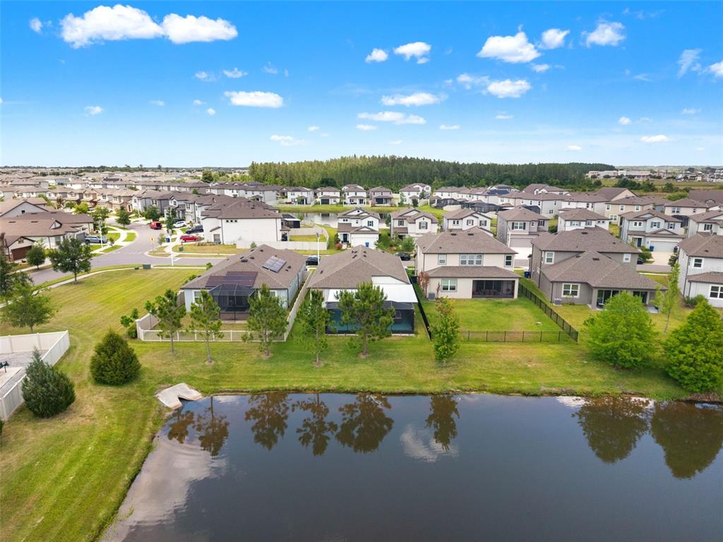7278 Pool Compass Loop Wesley Chapel, FL 33545 - Photo 11 of 52