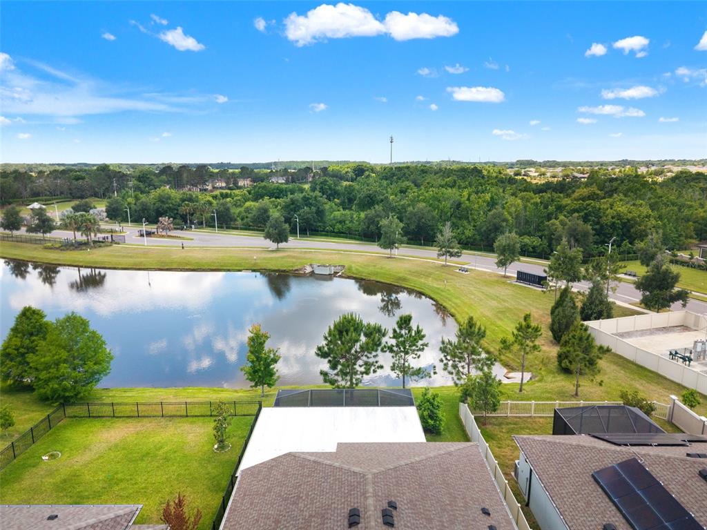7278 Pool Compass Loop Wesley Chapel, FL 33545 - Photo 10 of 52