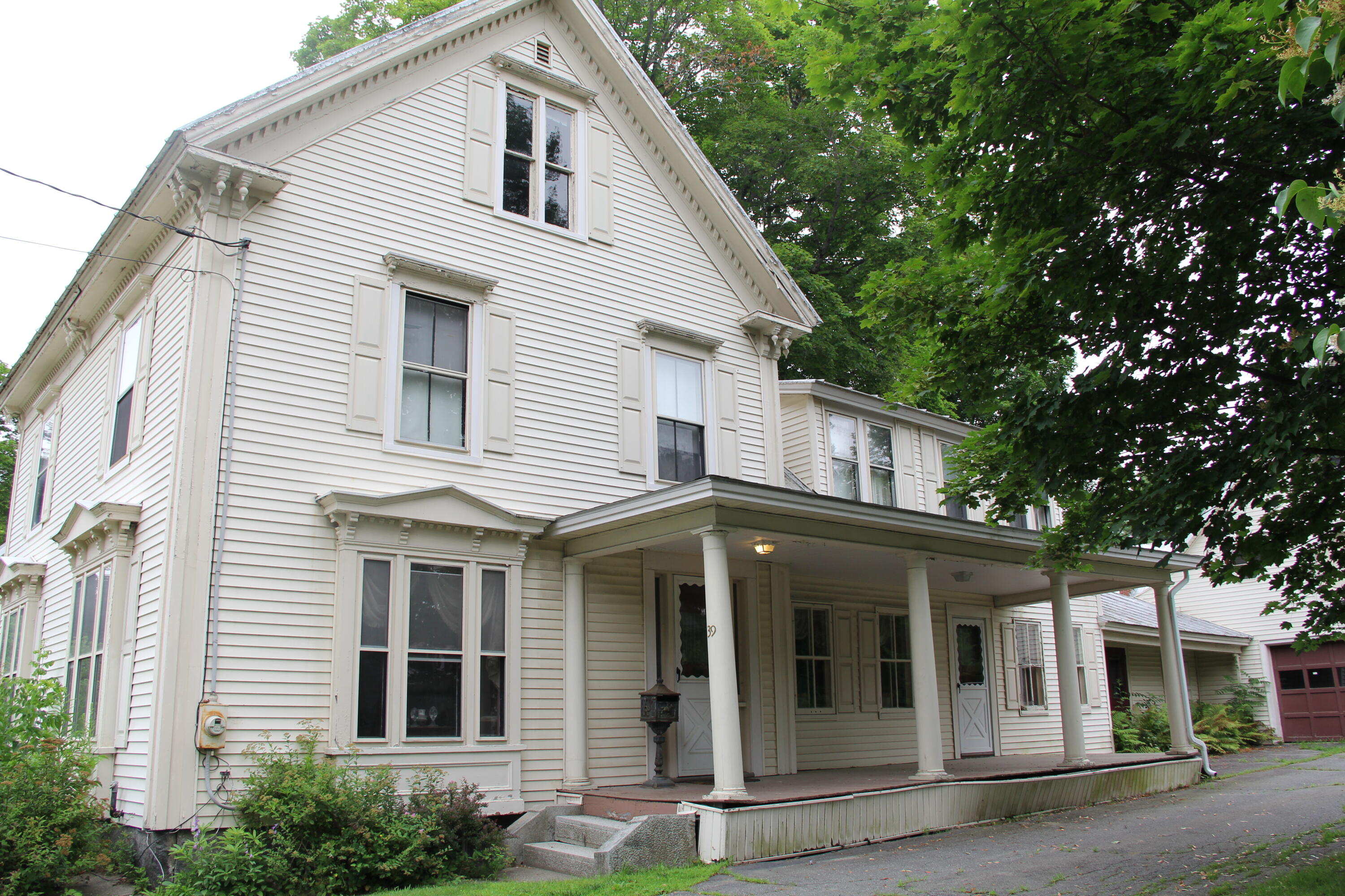 39 Pleasant Street Skowhegan, ME 04976 - Photo 1 of 27 IMG_9864