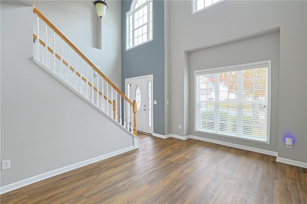 910 Lakeside Court Loganville, GA 30052 - Photo 16 of 57