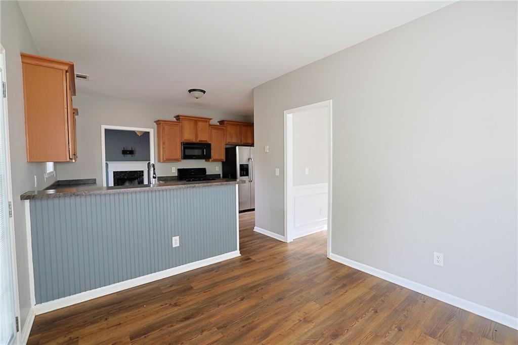 910 Lakeside Court Loganville, GA 30052 - Photo 29 of 57