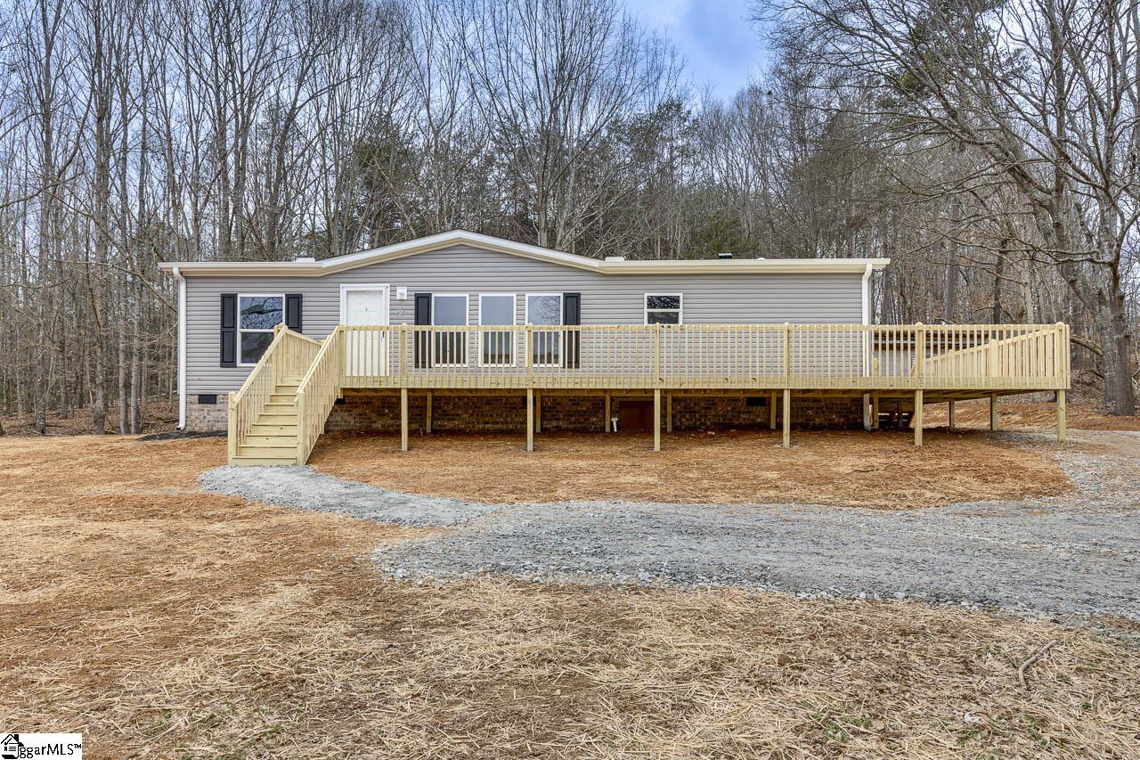 852 Black Snake Road Easley, SC 29640 - Photo 2 of 17 Gallery Image 2