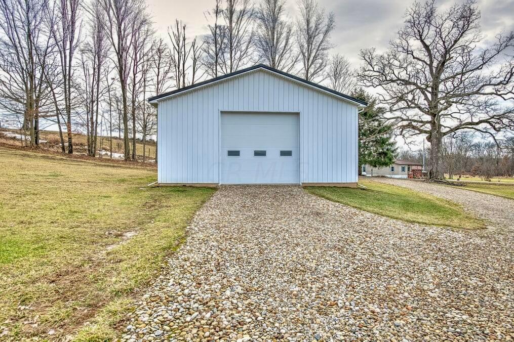 16067 Smith Road Fredericktown, OH 43019 - Photo 12 of 31 1-29