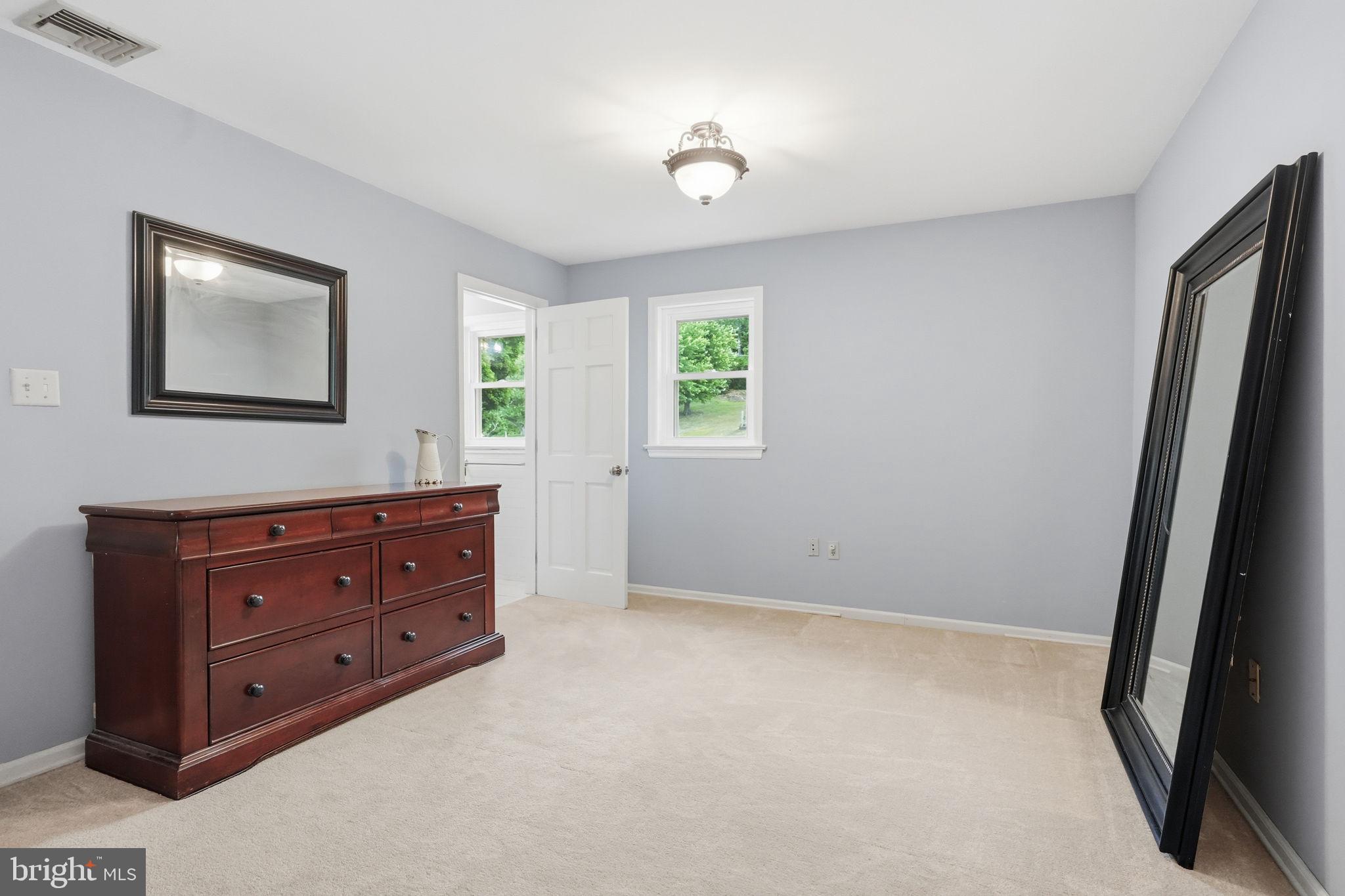 194 Meadow Glen Lane Reading, PA 19607 - Photo 39 of 96