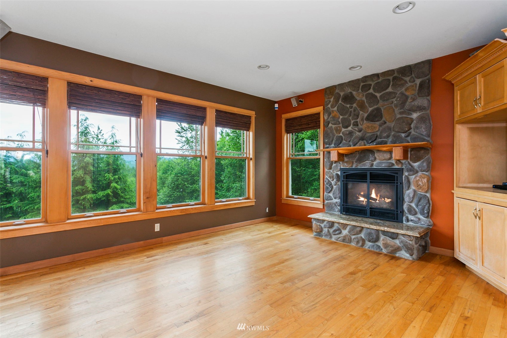 1220 North Carpenter Road Snohomish, WA 98290 - Photo 6 of 33 Gallery Image 6
