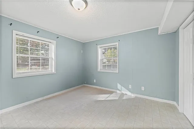 $280,000 | 6302 East 102nd Street, Kansas City, MO 64134