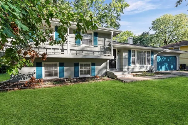 $280,000 | 6302 East 102nd Street, Kansas City, MO 64134