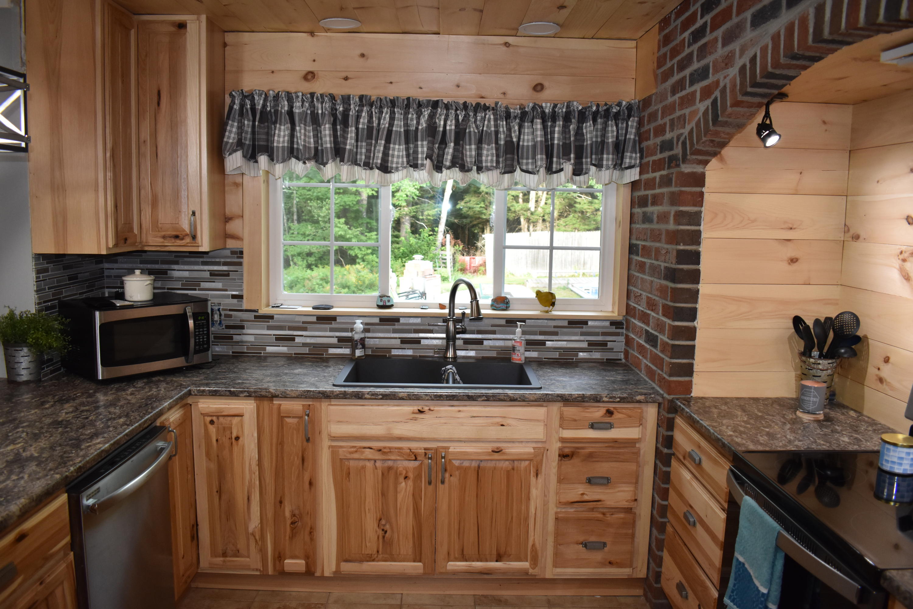 93 Water Street Howland, ME 04448 - Photo 6 of 43 DSC_0118