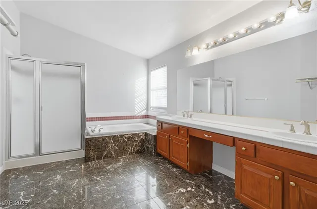 $3,640 | 2001 Madagascar Lane, Las Vegas, NV 89117