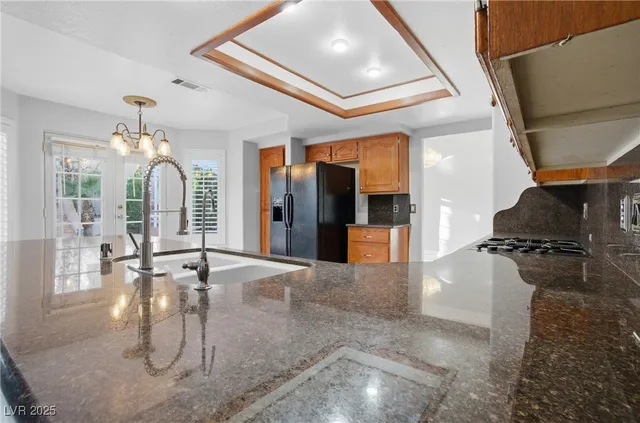 $3,640 | 2001 Madagascar Lane, Las Vegas, NV 89117