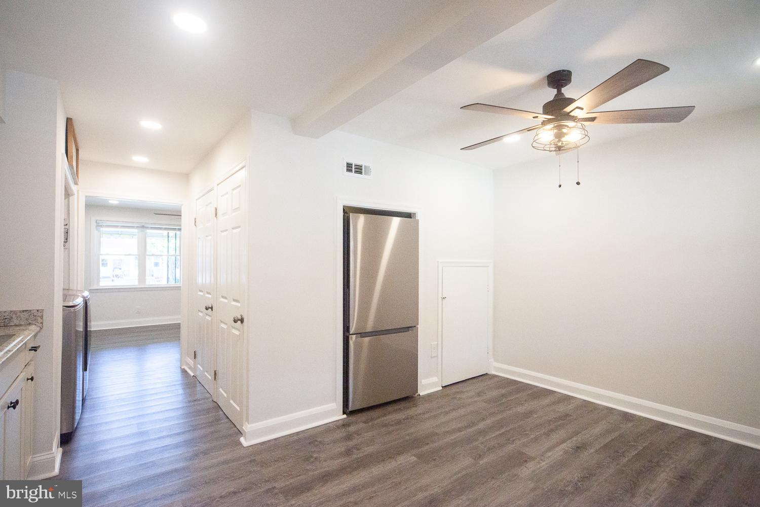 2215 Searles Road Dundalk, MD 21222 - Photo 8 of 28 Gallery Image 8