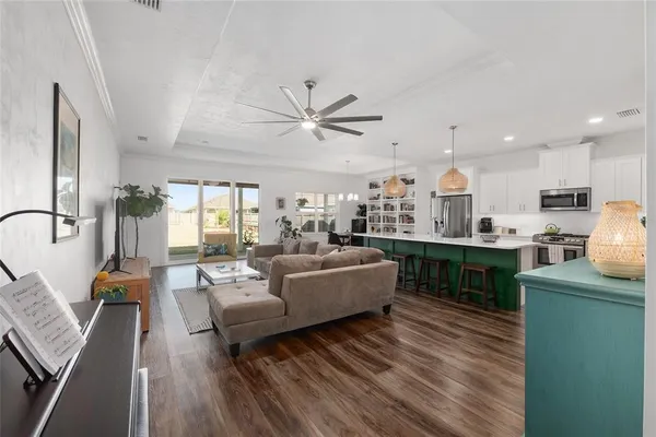 $416,000 | 1414 Southwest 66th Drive, Gainesville, FL 32607