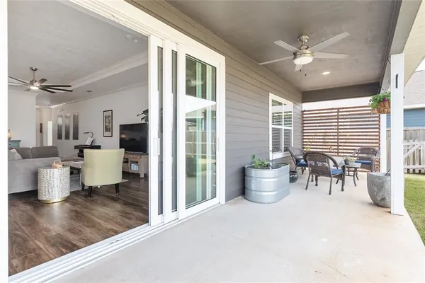 $416,000 | 1414 Southwest 66th Drive, Gainesville, FL 32607