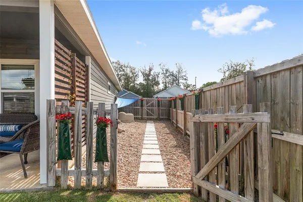 $416,000 | 1414 Southwest 66th Drive, Gainesville, FL 32607