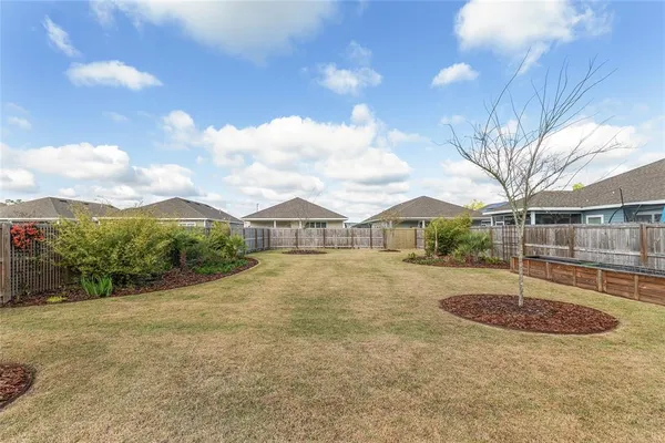 $416,000 | 1414 Southwest 66th Drive, Gainesville, FL 32607