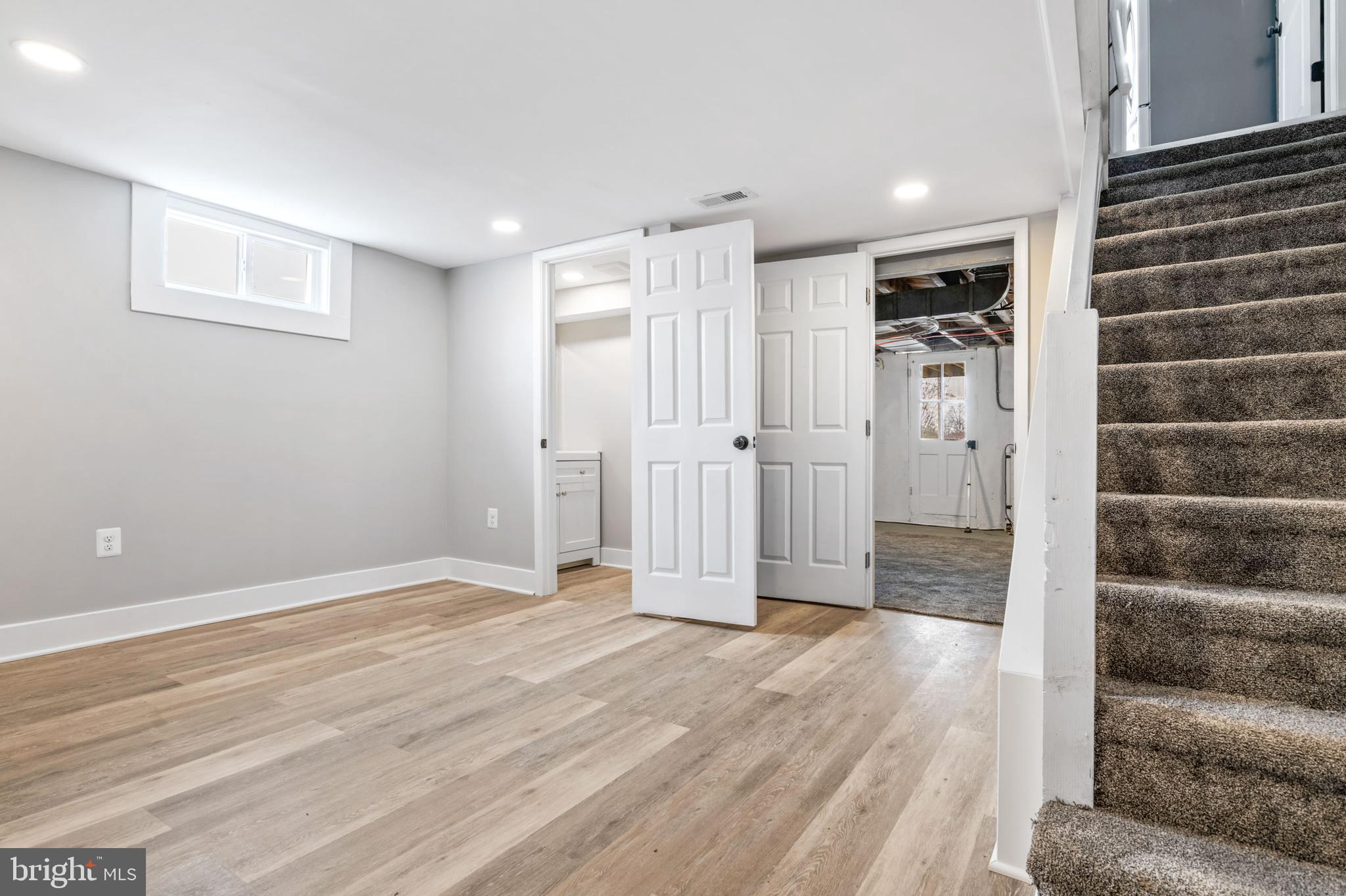 8300 Edgedale Road Parkville, MD 21234 - Photo 37 of 60