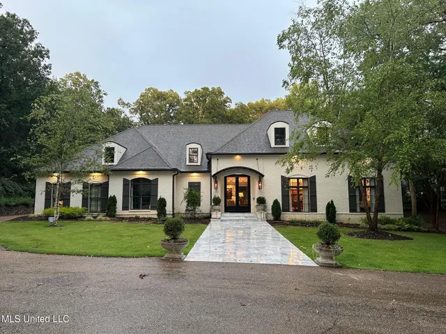 $1,560,000 | 106 Woodmont Cove, Ridgeland, MS 39157