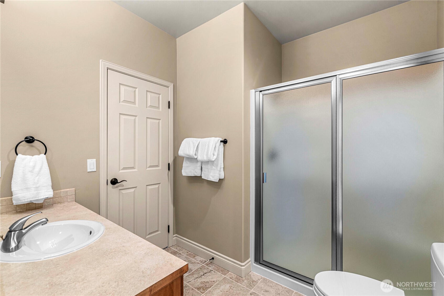 1845 Maple Street, Unit 2 Wenatchee, WA 98801 - Photo 17 of 31