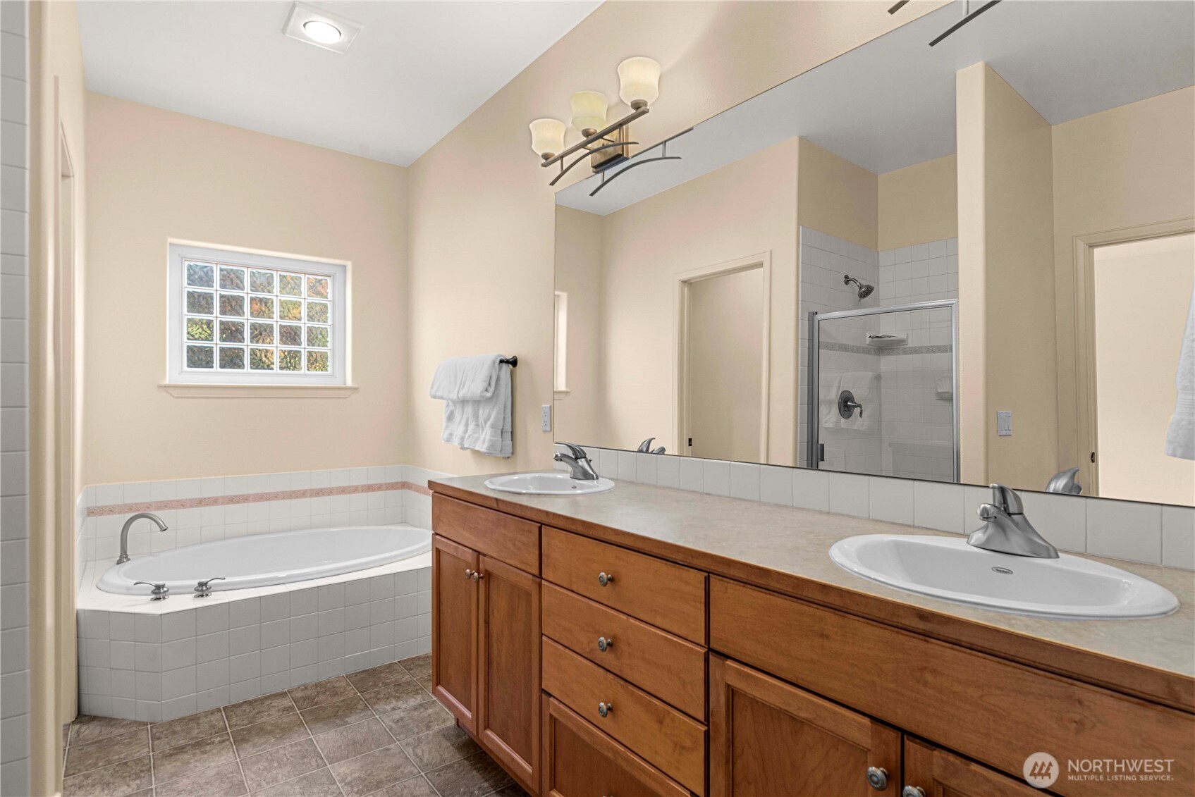 1845 Maple Street, Unit 2 Wenatchee, WA 98801 - Photo 26 of 31