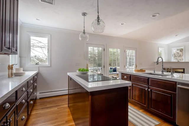 $899,000 | 21 Hitching Post Road, Mattapoisett, MA 02739